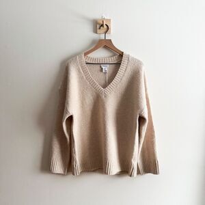 New Song of Style Oversized V Neck Sweater Size XS